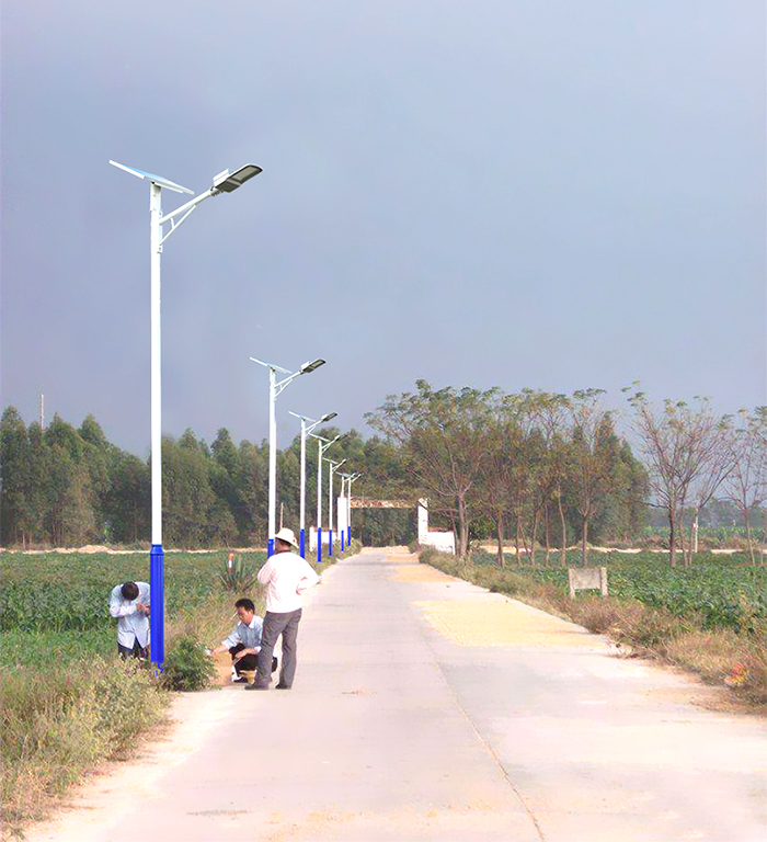 南德太陽(yáng)能路燈_太陽(yáng)能路燈價(jià)錢_太陽(yáng)能路燈品牌排行榜
